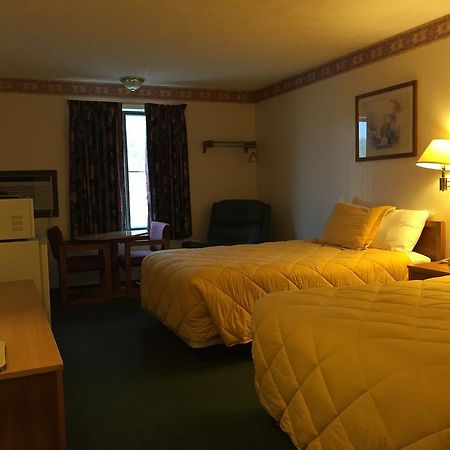 Baxter Inn 4 Less Baxter Springs Bagian luar foto